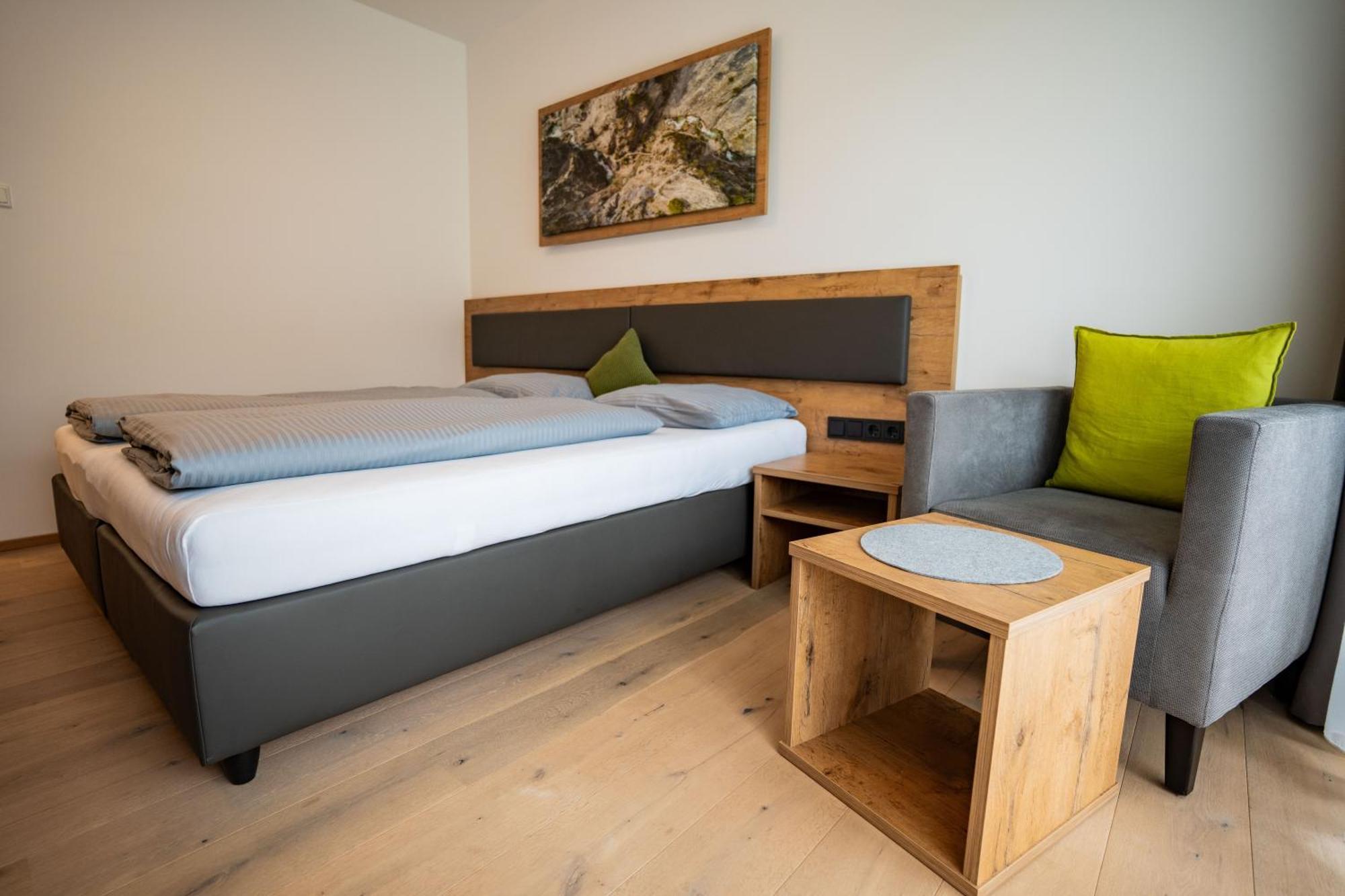 Hotel Garni Isarlodge Wiesenhof 斯卡尔尼茨 外观 照片